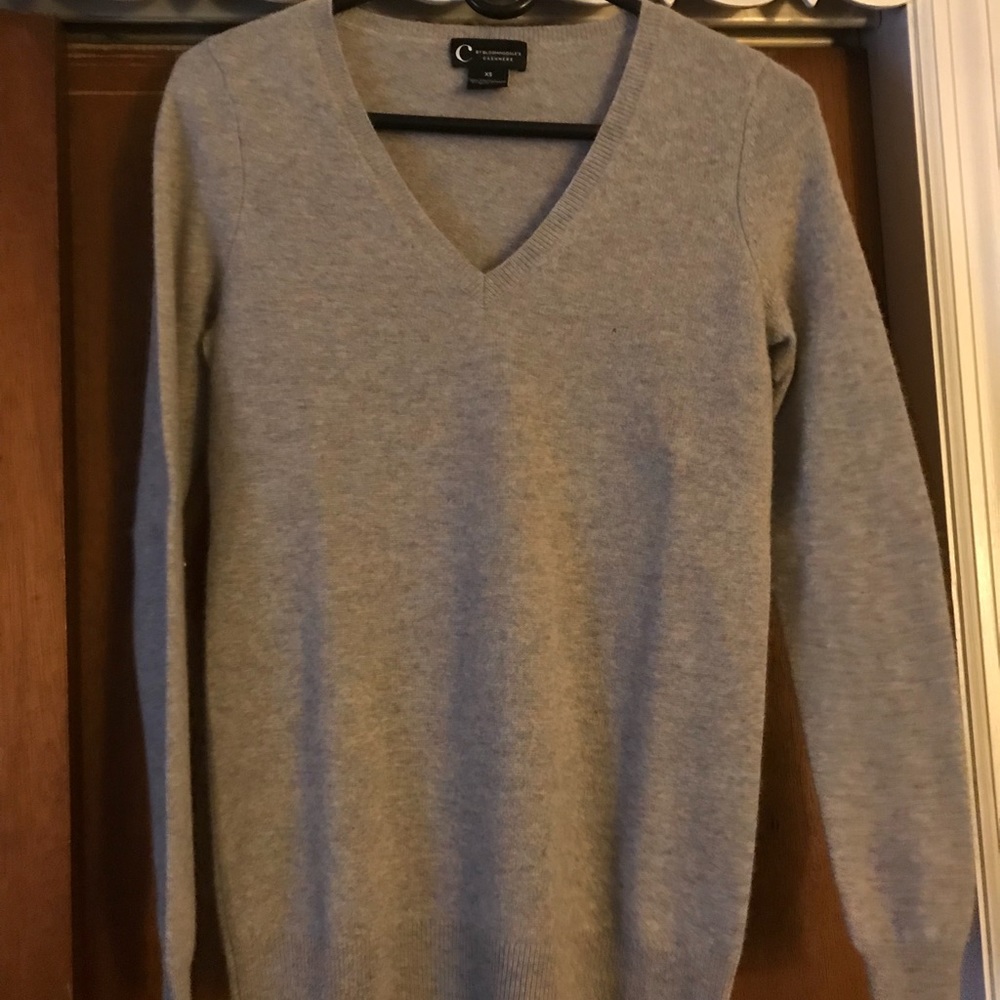Women’s sweater
